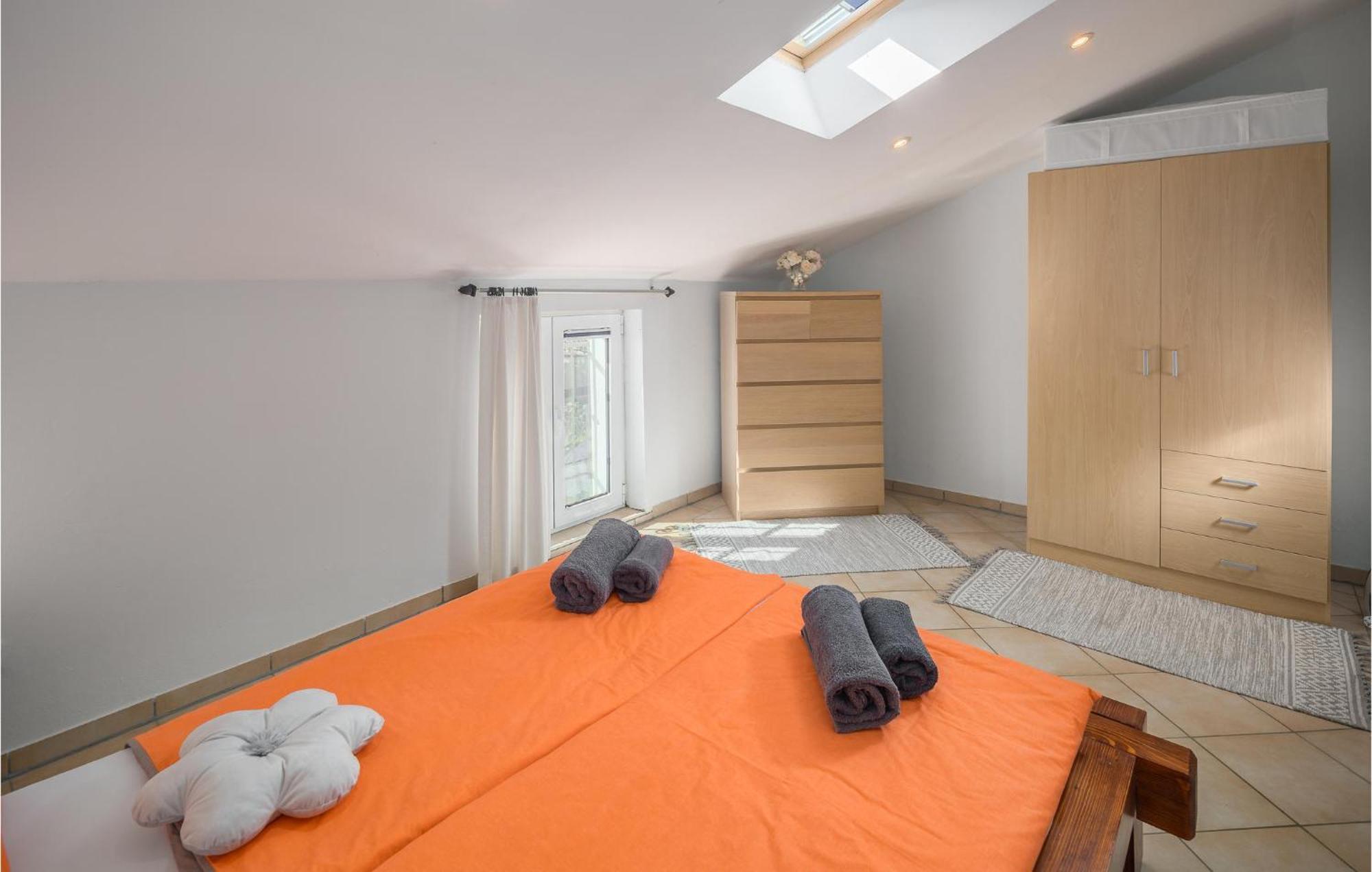 Gorgeous Apartment In Musalez With Kitchen 외부 사진